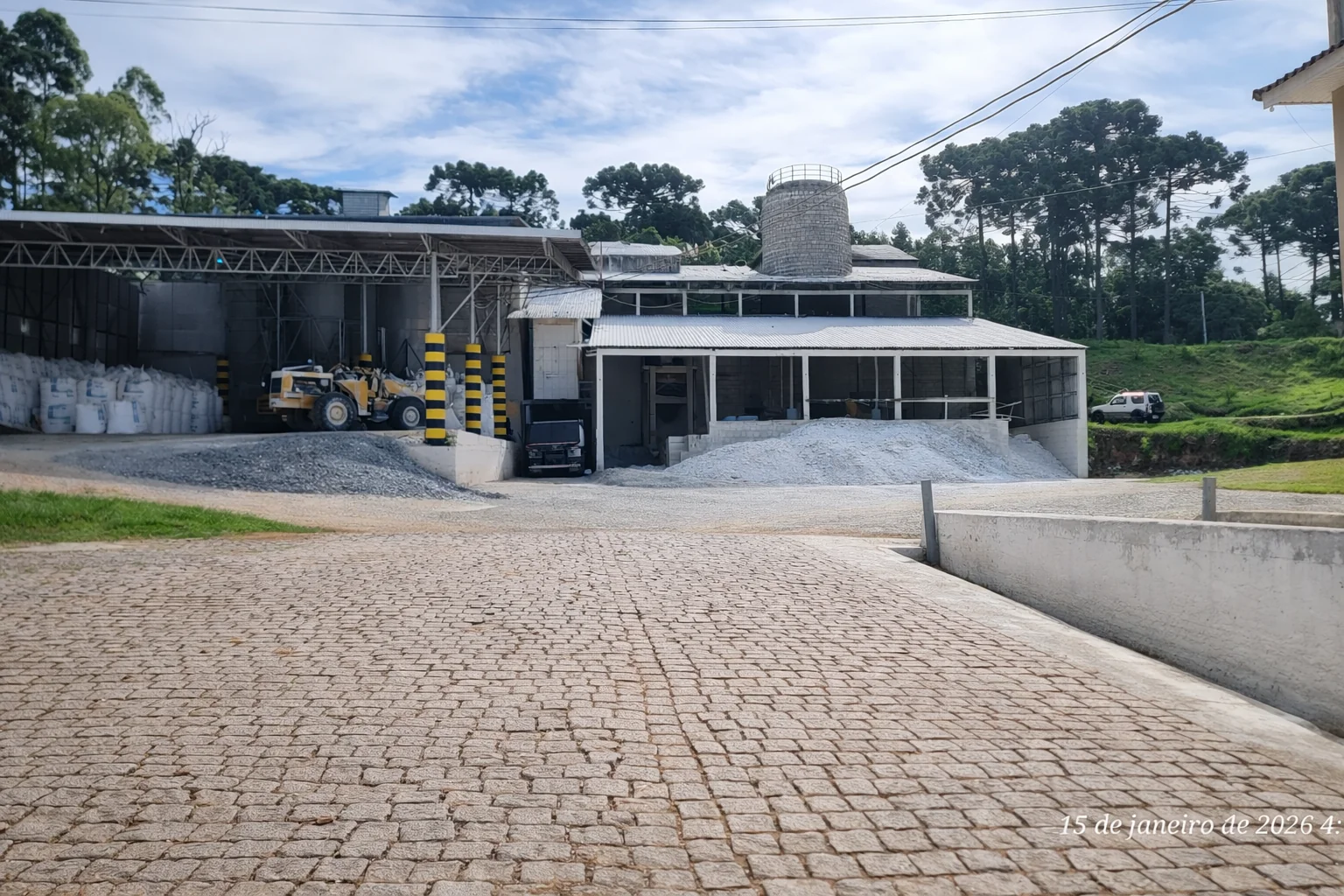 Fábrica Belkal – instalações industriais de produção de cal